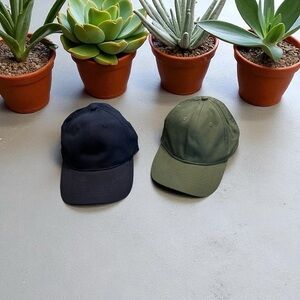 Set of 2 Baseball Hats NWOT